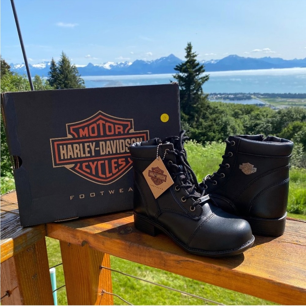 Harley Davidson steel toe boots 5.5